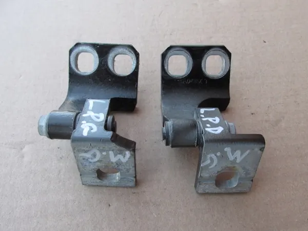 Maserati Ghibli III Ovensarana OEM 820/A Vasen Etu image 3