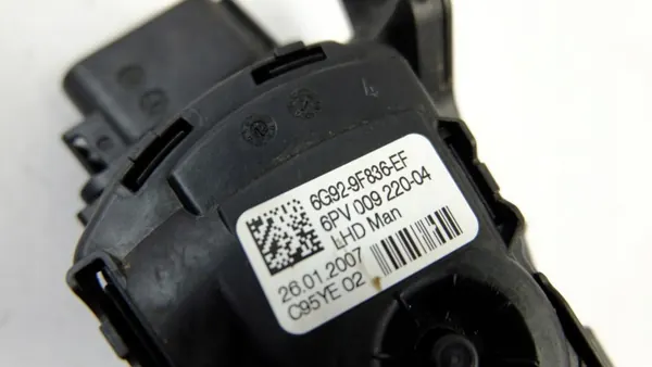 Land Rover Freelander II 2.2 kaasupoljinpotentiometri 6G92-9F836-EF image 9