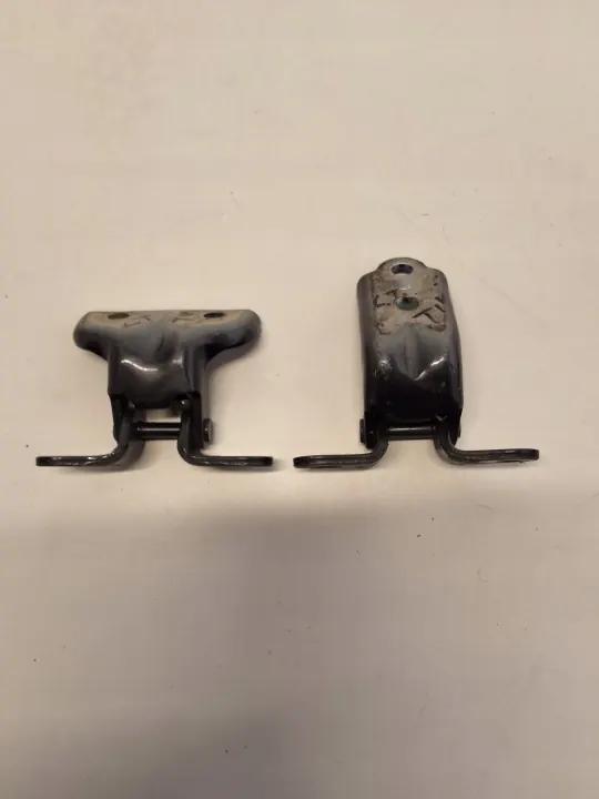 OEM HYUNDAITUCSONIVZAWIASDRZWILEWYTYŁKOMPLET-2SZTUKI Linker Achterdeurscharnier Set image 2