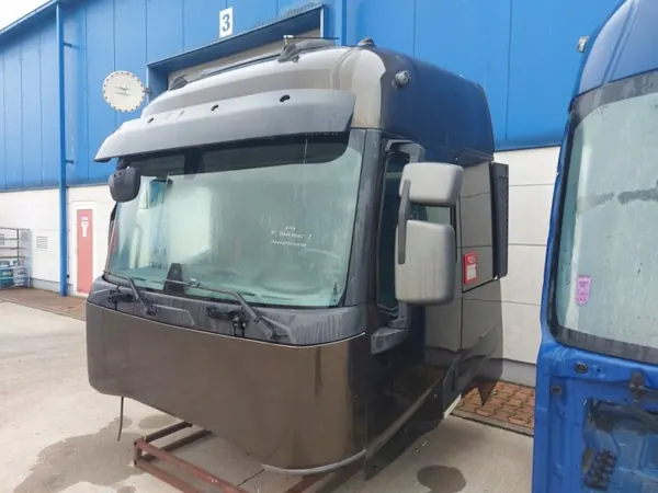 Renault Gama T Ohjaamo OEM KABINA RENAULT GAMA T image 3