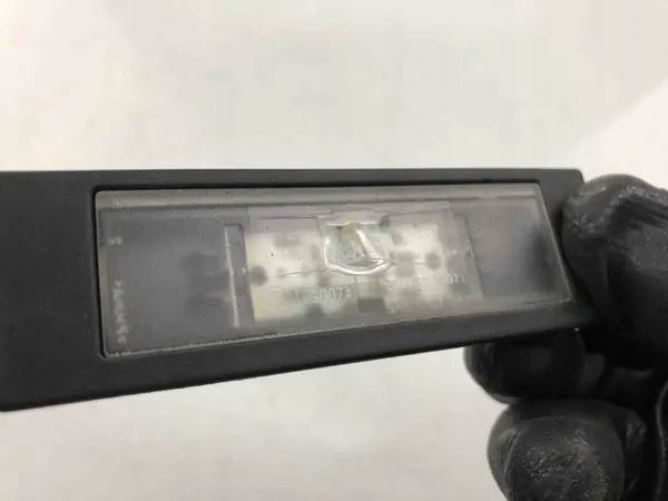 BMW 1 (E81) Registreringsljus 7193294 image 3