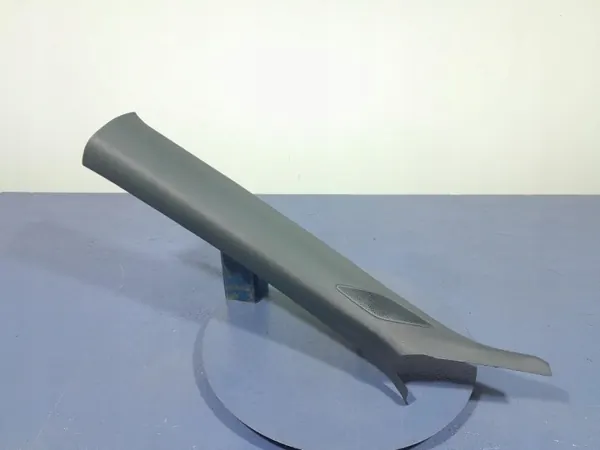 Cobertura pilar dianteiro esquerdo Skoda Octavia IV OEM 5E3867233B image 2