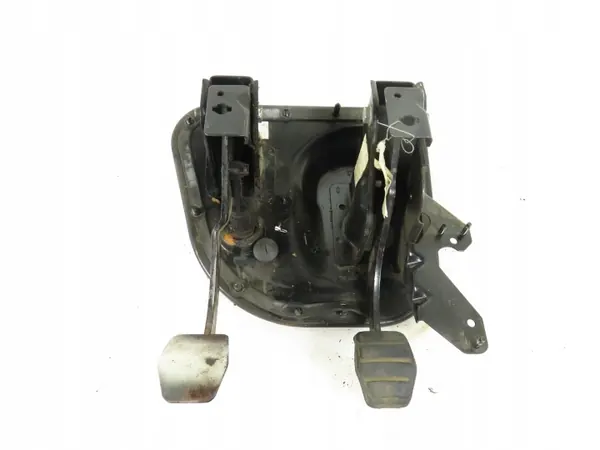 OEM 8200021477 Jarrupoljin Opel Movanolle image 2
