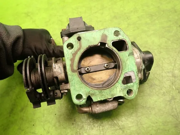 Kaasutin OEM TN0798004220 Honda Accord VI 2.2L image 6