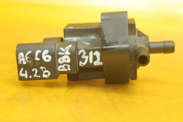 Válvula de vácuo Audi A6 C6 A4 B6 4.2 BBK BAT V8 OEM 079906283C image 4
