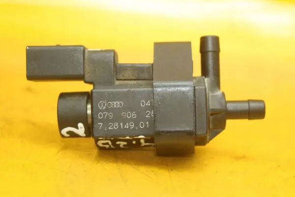 Válvula de vácuo Audi A6 C6 A4 B6 4.2 BBK BAT V8 OEM 079906283C image 7