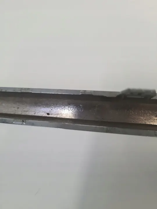 OEM 52754-02030 Kleplijst Toyota Auris II image 3