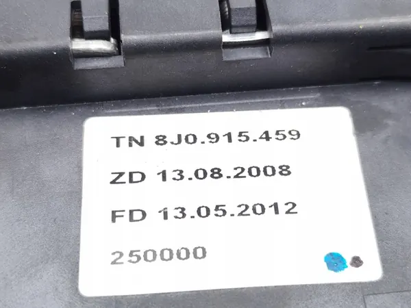 Audi Pyrotekninen Plus-Puristin OEM 8J0915459 image 7