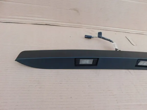 OEM A9067400030 Feu de Plaque Sprinter 906 Crafter image 4