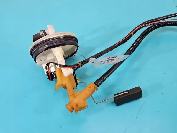 Sensor Nível Combustível OEM A2034702941 Mercedes W203 image 4