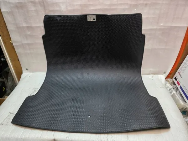 Alfombrilla maletero KIA Ceed OEM J7120ADE15 - Usado image 6