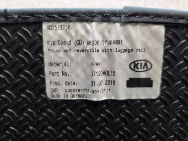 Alfombrilla maletero KIA Ceed OEM J7120ADE15 - Usado image 7