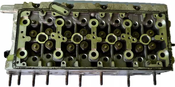 Zylinderkopf 1.6 2.0 TDI VW SEAT SKODA AUDI 04L103373E image 2