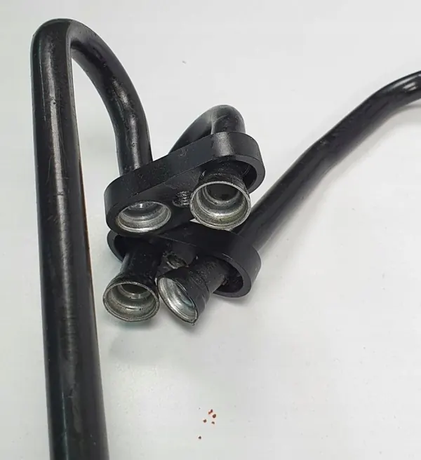 Flexible de direction OEM A2039976382 pour Mercedes image 3
