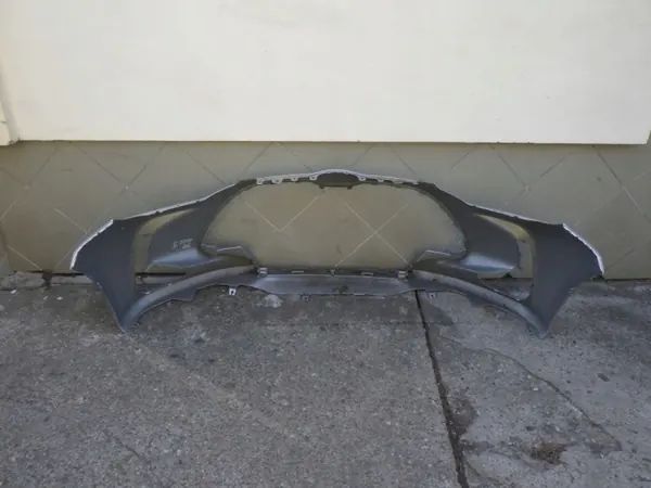 Para-choques dianteiro Toyota Yaris 4 OEM 52119-0DA00 image 4