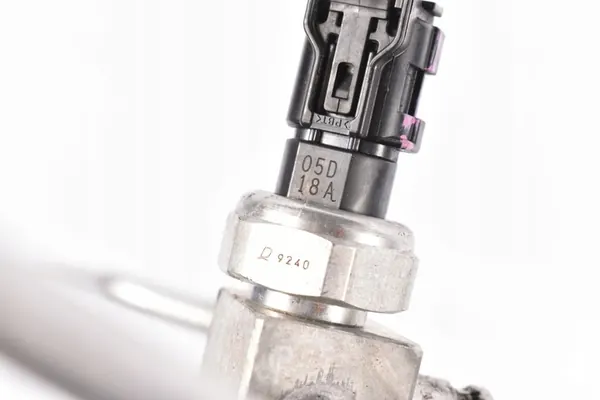 Ilmastointijohdon Anturi Toyota Yaris IV 1.5H OEM 88710-K0050 image 7