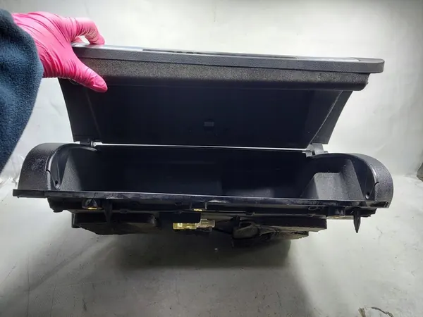 Matkustajakompartimenti 8P1857035G Audi A3 8P Lift image 4