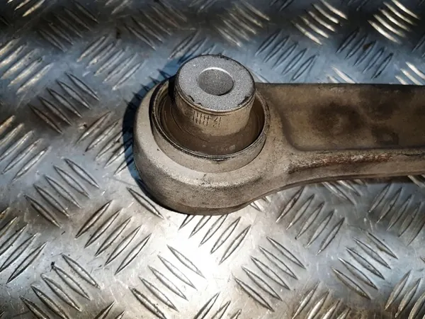 BMW 7 F01 F02 F03 F04 2012 Braccio di Controllo Anteriore Destro OEM image 3