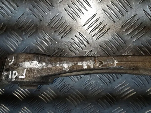 BMW 7 F01 F02 F03 F04 2012 Braccio di Controllo Anteriore Destro OEM image 9