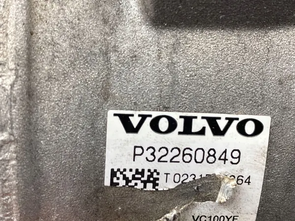 Compresseur de climatisation Volvo P32260849 image 6