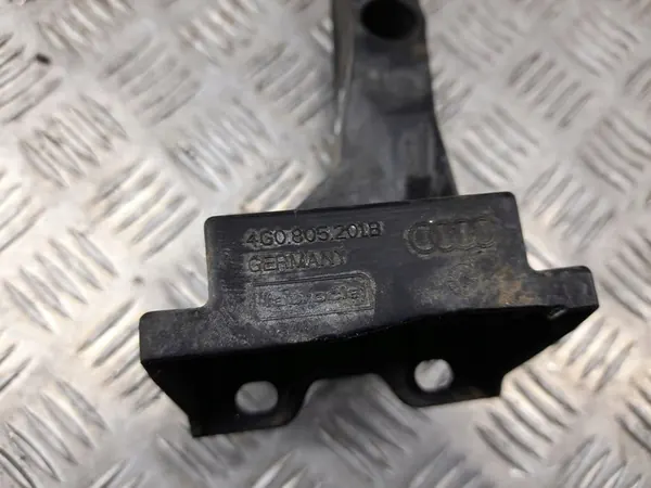 Vänster fram kylare fäste Audi A7 S7 4G 2013 image 2