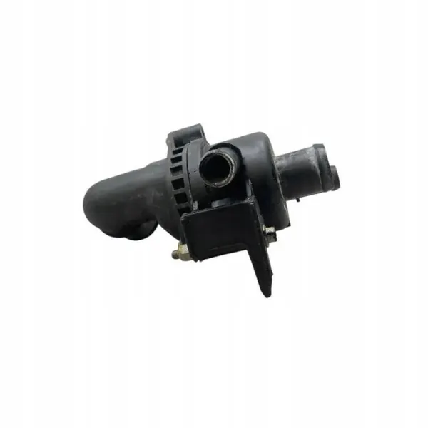 Land Rover termostaatin kotelo OEM 9X238A586AD image 4