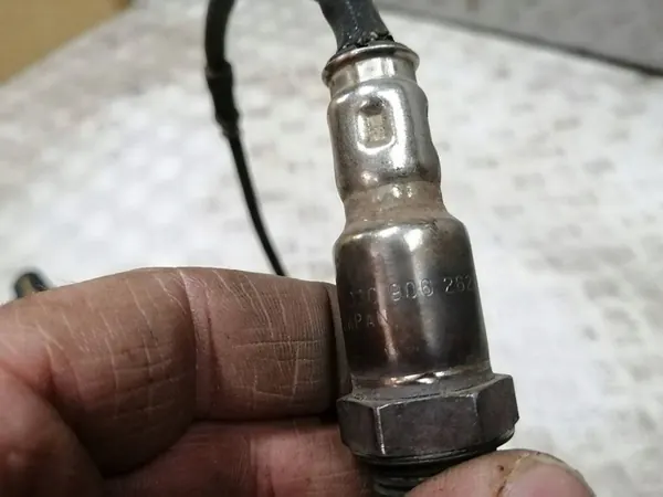 Sensor Lambda Polo V Fabia II 1.4 1.6B image 4