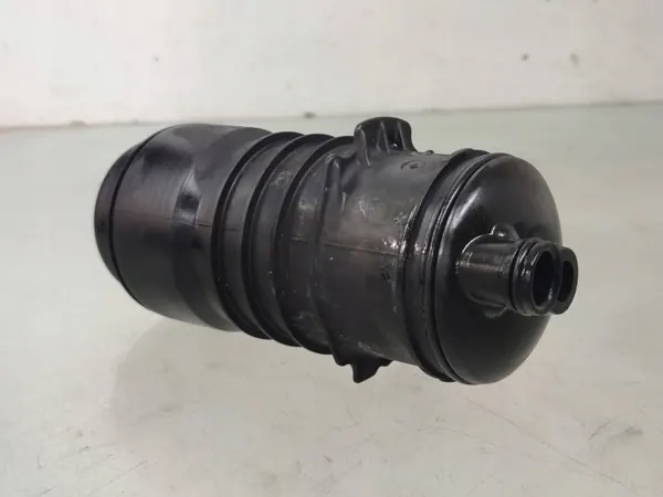 Porsche Oliefilterhuis OEM 78558686 - Gebruikt image 3