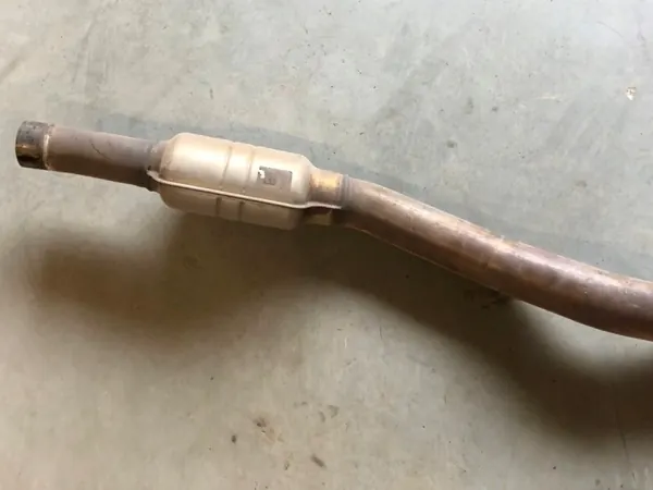 OEM 8W0253350BM Oikea pakoputki vaimennimella image 7