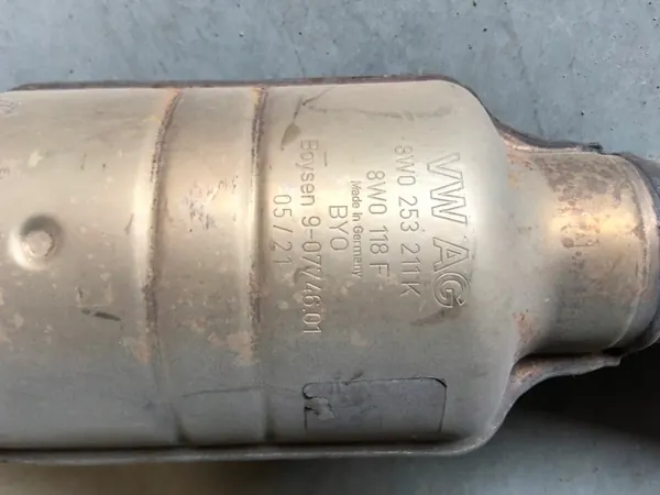 OEM 8W0253350BM Oikea pakoputki vaimennimella image 8
