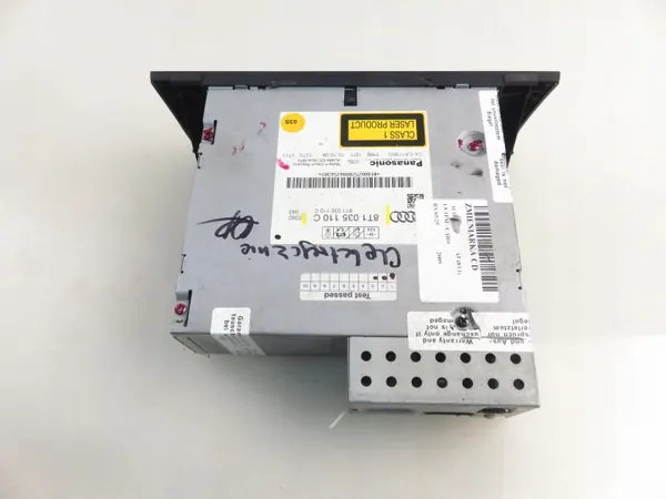 Cambiador CD Panasonic OEM 8T1035110C para Audi A5 image 6