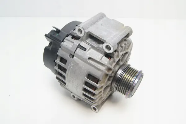 Djh generaattori Audi A3 2.0TFSI Valeo 06J903023H image 2