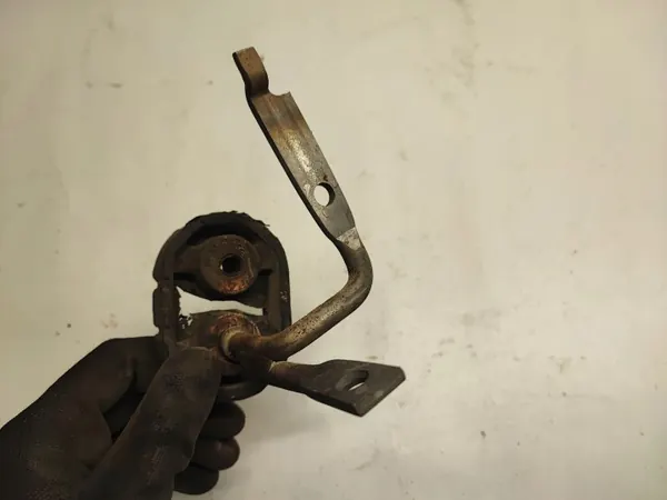 Vaimennintuki Ford Mustang V OEM BR335A262BA image 3