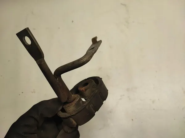 Vaimennintuki Ford Mustang V OEM BR335A262BA image 4