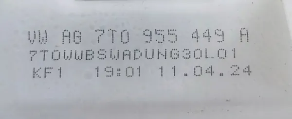 OEM 7T0955449A VW T7:s spolarvätsketank image 3