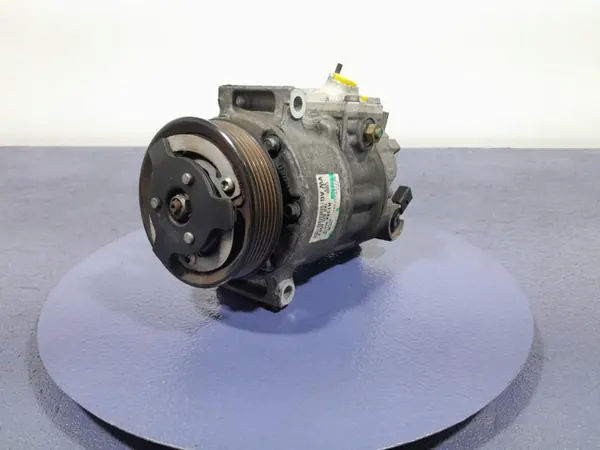 VW Passat B6 2.0 TDI 170 CV Compresor AC 1K0820859F image 5