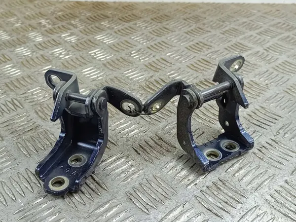 2025 Honda CR-V Hintere Türscharniere OEM FOB51801 image 1