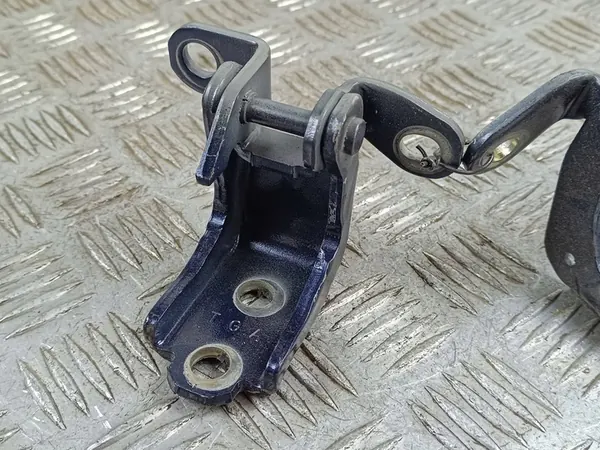 2025 Honda CR-V Hintere Türscharniere OEM FOB51801 image 2