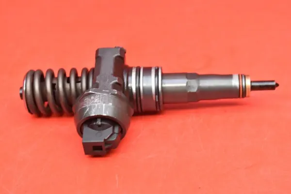 Ruiskutus OEM 0414720312 VW Passat B6 2.0 TDI:lle image 6