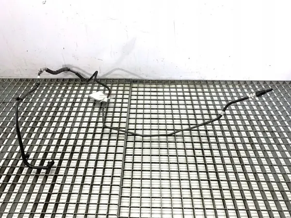 Tuyau de carburant pour Renault Clio V 164460405R image 1