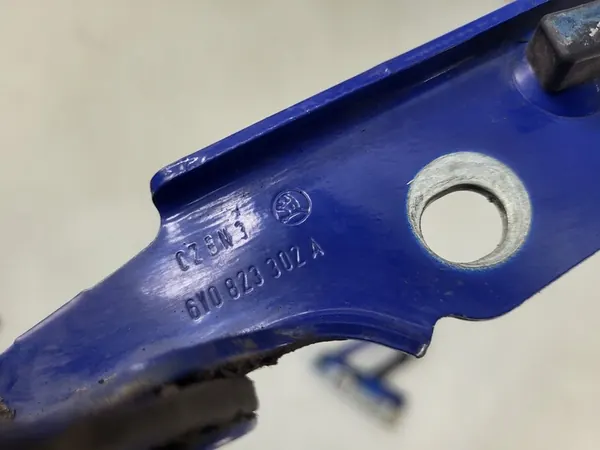 Skoda OE 6Y0823301A Bisagra, Cubierta del Motor image 3