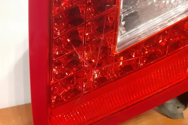 Rechter kofferlamp MERCEDES-BENZ E COUPE A2078200364 image 10