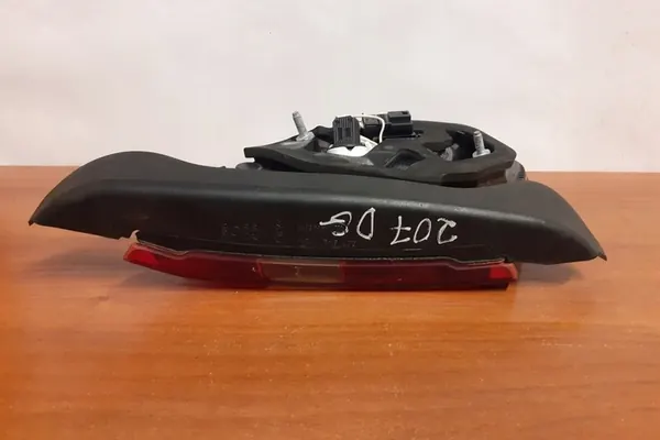 Rechter kofferlamp MERCEDES-BENZ E COUPE A2078200364 image 3