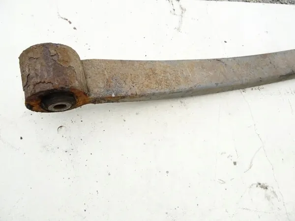 Rechte hintere Blattfeder OEM LORK-856-1000016388 image 4