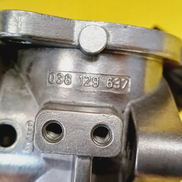 EGR-venttiili Audi A3 S3 8L 1.9 TDI OEM 038131501A image 3