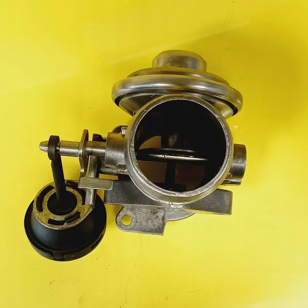EGR-venttiili Audi A3 S3 8L 1.9 TDI OEM 038131501A image 7