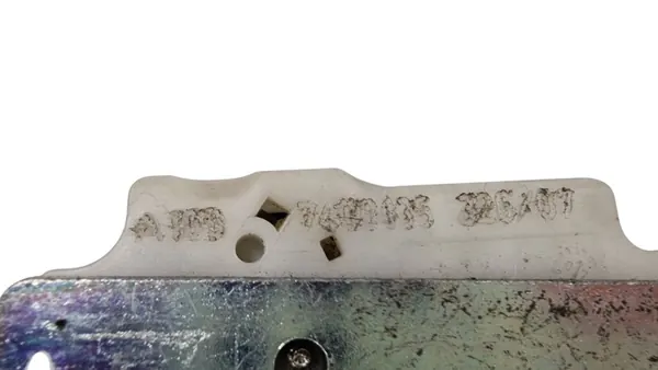 MERCEDES A-KLASA W169 LOWER REAR DOOR LOCK A1697400135 image 3