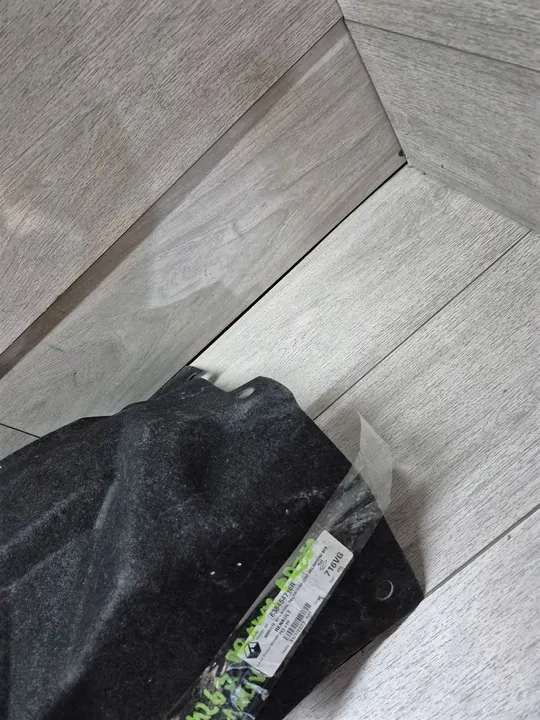 Renault Megane IV Etu Oikea Lokasuoja 638454716R image 5