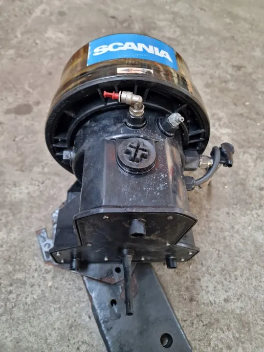 Scanian Keskusvoitelupumppu OEM R 1752505 image 3