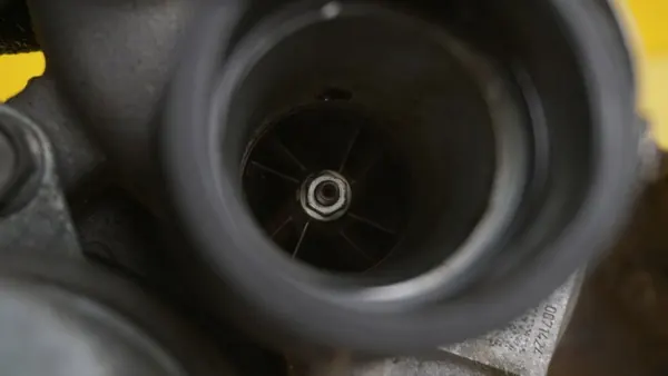 Fiat 500 Turbo OEM 312A2000 - Käytetty osa image 5